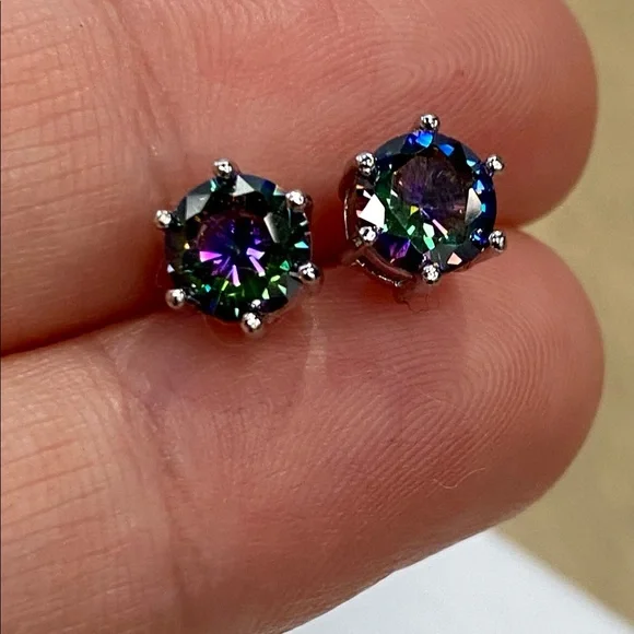 Mystic topaz rainbow crystal stud earrings - Picture 2 of 8